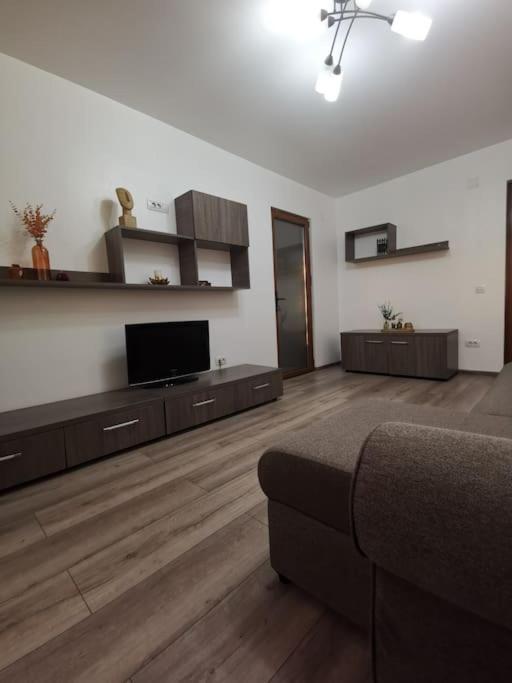 Apartament Gulliver In Centrul Vechi ยาช ภายนอก รูปภาพ
